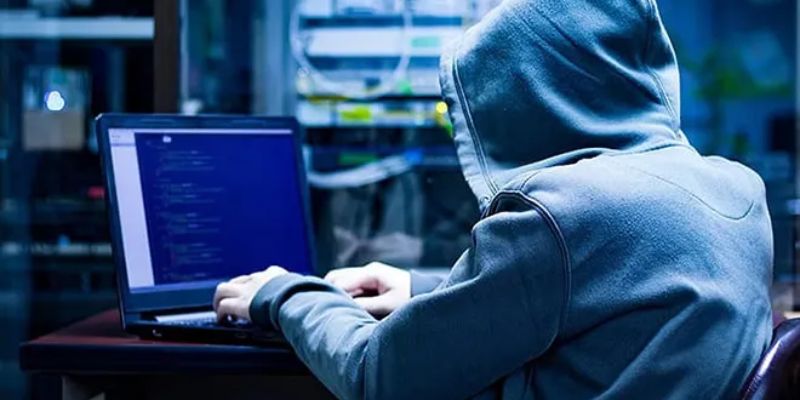 Tránh nguy cơ bị hacker tấn công tài khoản